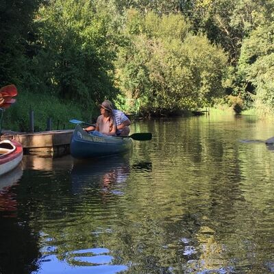 Bild vergr&ouml;&szlig;ern: Kanu fahren auf der Biese