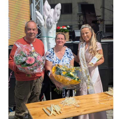 Bild vergr&ouml;&szlig;ern: Sieger beim Spargelwettsch�len Spargelfest Osterburg 2026
