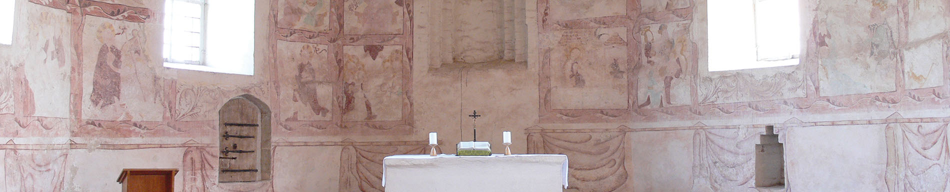 Sliderkopfbild_KleinRossau_Wandmalereien_Corrie_Leitz_Osterburg