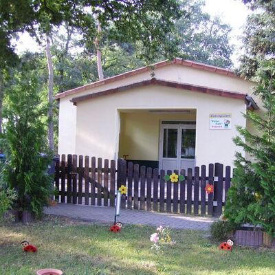 Bild vergr&ouml;&szlig;ern: Eingangsbereich der Kita "Kleiner Fratz" in K�nigsmark