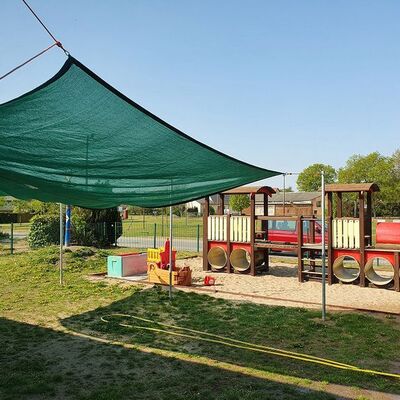 Bild vergr&ouml;&szlig;ern: Kita "Zwergenland" Rossau Spielplatz