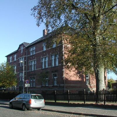 Bild vergr&ouml;&szlig;ern: Grundschule "am Hain" Osterburg - Altbau